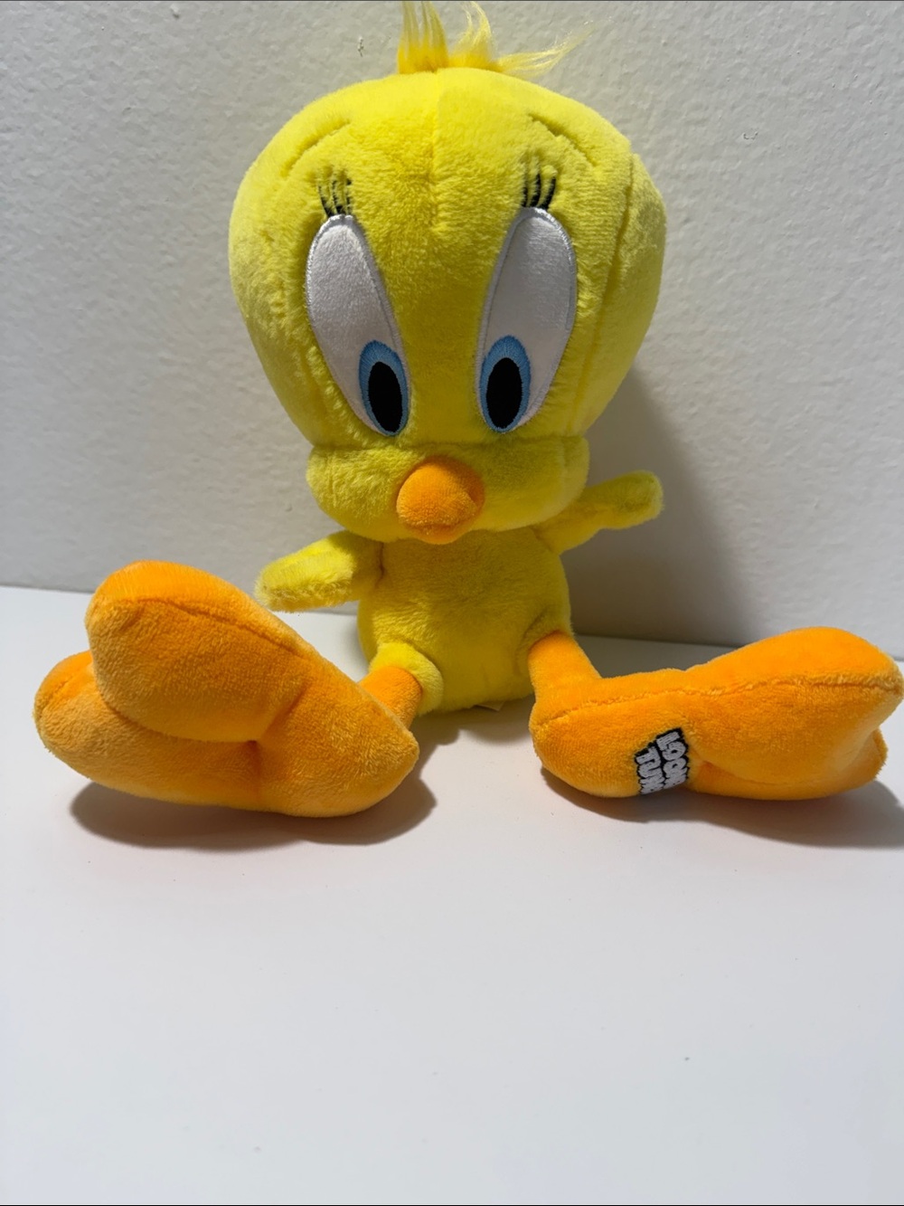 Warner Bros. Looney Tunes Tweety Bird Sitting Plush 10 Inches